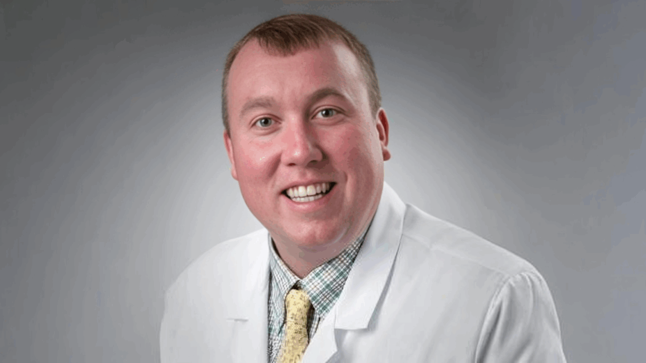 Christopher Robinson Highlights Study on Postpartum Hemorrhage Risk After Prior Cesarean Delivery
