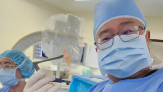 Dr Gee Teak Sheng: Visibility is Safety — and in UBE Spine Surgery, That Clarity Begins with Hemostasis