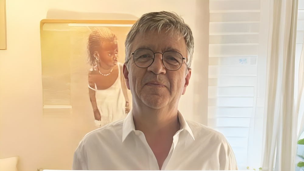 Eric Goffin: Complement Activation Is the Hallmark of Atypical HUS