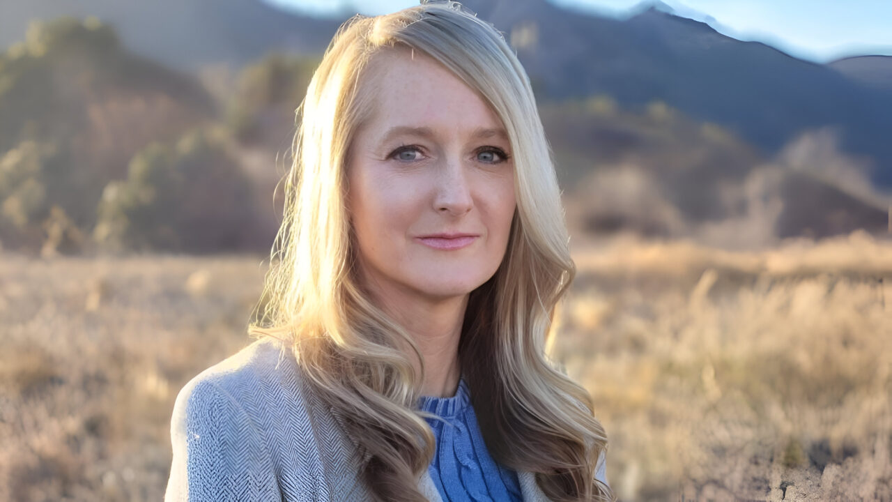 Bethany Brown and Colleagues Present Recommendations on DEHP Alternatives