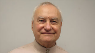 Patrick Robert Receives Otto Schwarz Award at Plasma Protein Forum 2025