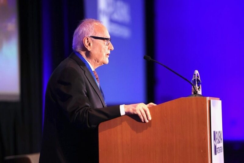 Patrick Robert Receives Otto Schwarz Award at Plasma Protein Forum 2025