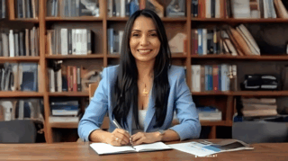 Angelina Cappiello: HHS Removes Black Box Warnings from Menopause Hormone Therapies