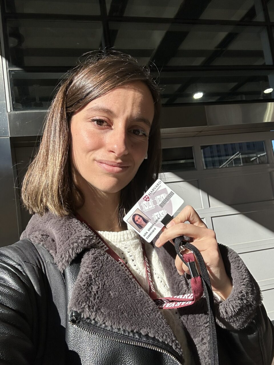 Ana Simon Chica: Thanks to the EMBO Postdoctoral Fellowship for the Support!