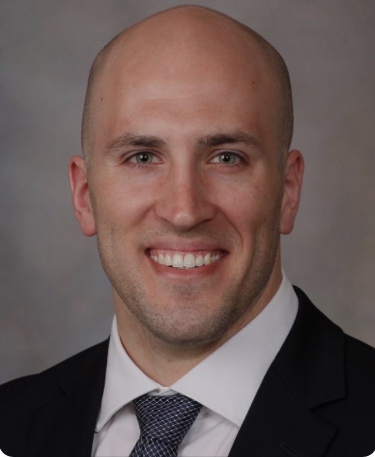 Mohamad Bydon Welcome Dr. Ryan Naylor to UChicago Medicine As a Vascular and Endovascular Neurosurgeon 1 Mohamad Bydon Welcome Dr. Ryan Naylor to UChicago Medicine As a Vascular and Endovascular Neurosurgeon