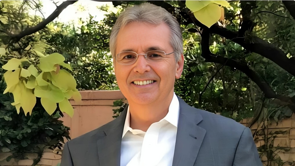 Ron DePinho: A Transformative Insight into Lupus – and the Virus Nearly All of Us Carry