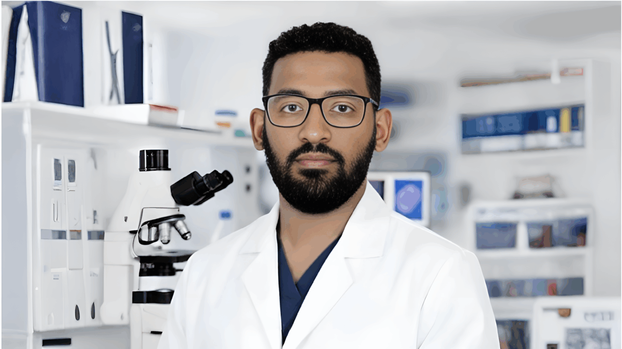 A ”Meow-cyte” from Melaku Abay Muluneh or Why Microscopy Never Gets Old!