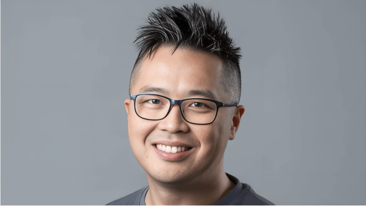 Eugene Tang Presents Highlights from UK Stroke Forum 2025