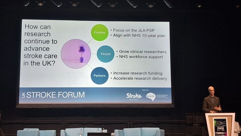 Amanda Farrin on Rustam Al-Shahi Salman's Call to Arms: Great Messaging for the Opening Plenary at UKSF25 1 Amanda Farrin on Rustam Al-Shahi Salman's Call to Arms: Great Messaging for the Opening Plenary at UKSF25