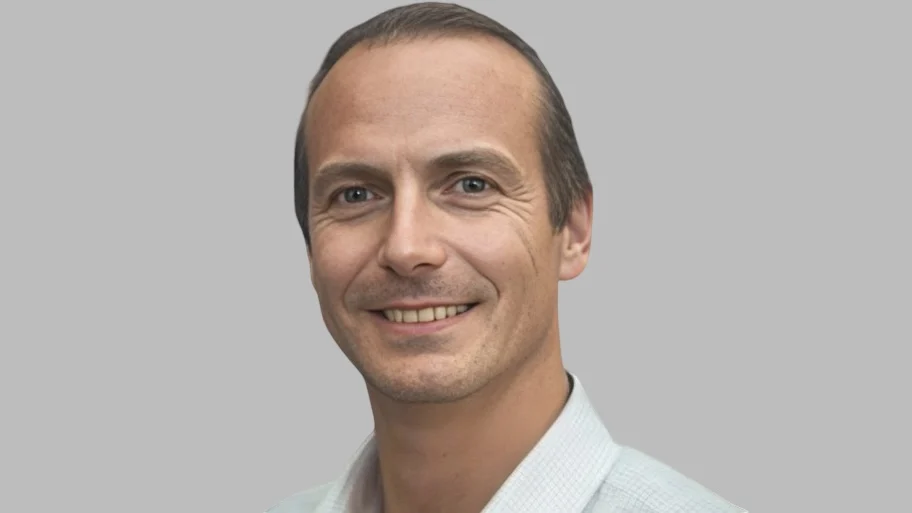 Ashley George: Good Luck to Our London Marathon Runners