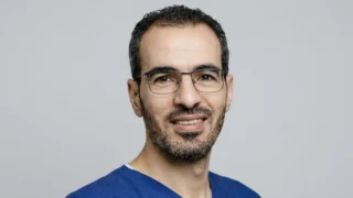 Mahmoud Alhariri: Apixaban in Hemodialysis-Treated Kidney Failure With Newly Diagnosed AF