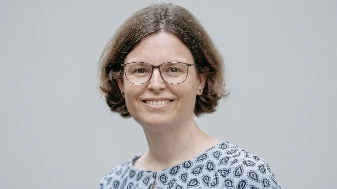 Karina Althaus: Results of the SSC Subcommittee International Survey on HIT