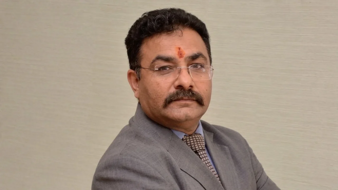 Naveen Sharma: Fortis Hospital Shalimar Bagh Celebrates World Blood Donor Day with a Life-Saving Blood Donation Drive