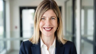 Tara Munn: The Human Experience of Immune Thrombocytopenia At Sanofi