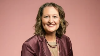 Jackie Pueppke: The AHA's Stroke Cards Remind Me How Quickly Action Saved My Life
