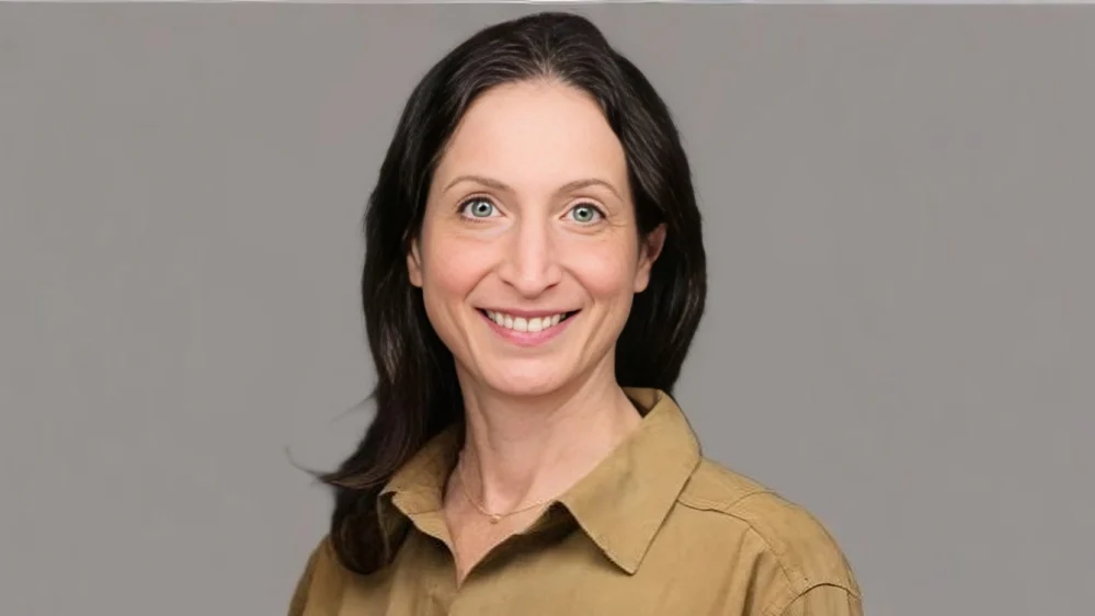 Lisa Shea: Working Toward Better Outcomes in High-Risk Pregnancy