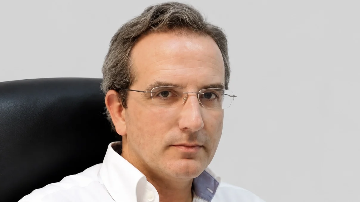José María López Alemany: Madrid Makes an Urgent Appeal for Blood Donation as Reserves Fall to 38%