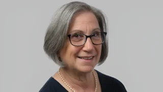 Dee Sparacio: QI Initiative Reduces Venous Thromboembolism in First-Line Ovarian Cancer Care