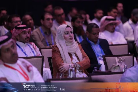 Mirvat Alasnag, Batool Abuhalimeh